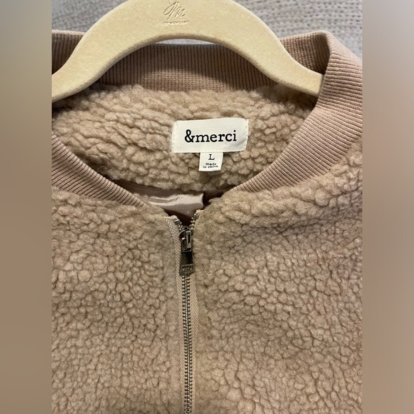 Faux shearling zip bomber jacket in light camel size Large - Picture 3 of 4